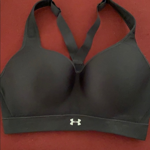 under armour sports bra size